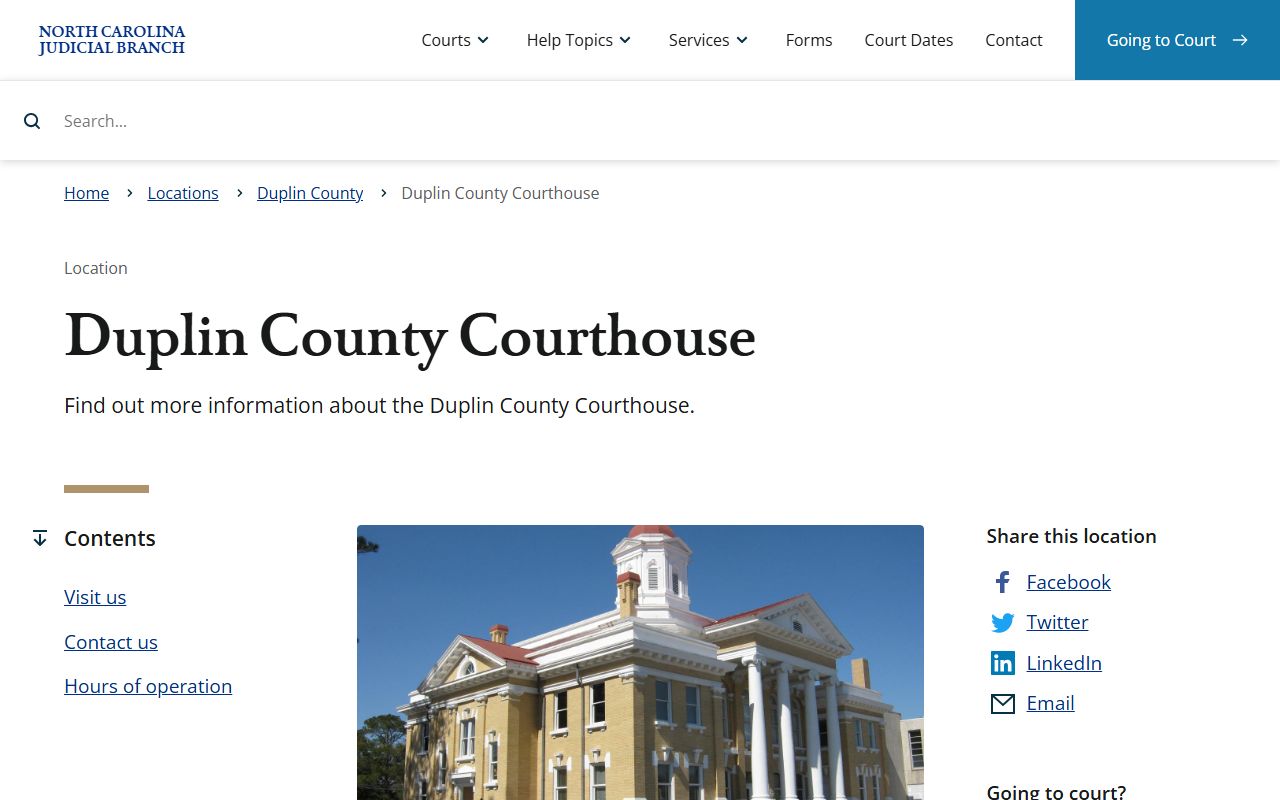 Duplin County Courthouse where civil court records are stored in Kenansville